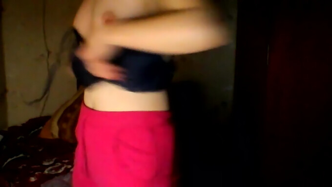 Teen Girl Caught On Webcam While Dressing Up In A Bra