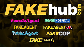 John Từ Fake Taxi Mang Bạn Gái Của Bạn Trai Đến Cực Khoái Và Xuất Tinh Lên Mặt Cô Ấy