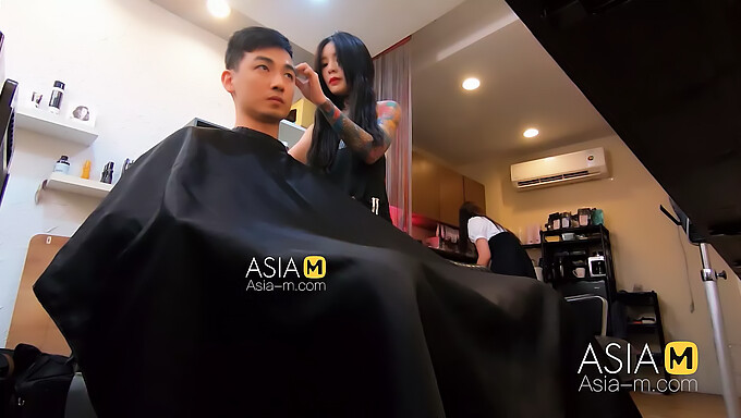 Asian Beauty Ai Qiu'S Daring Sex Session In A Barber Shop