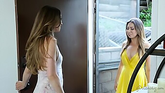 Melissa Moore E Capri Anderson Lambem As Bucetas Uma Da Outra E Se Comem Em Twinning 2